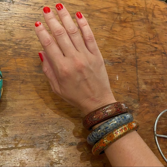 💎 Set of three ornate papier-mâché bangles - Picture 2 of 3